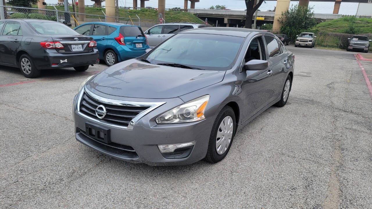 Used 2015 Nissan Altima 2.5 S w/ Power Driver Seat Package FWD image 1