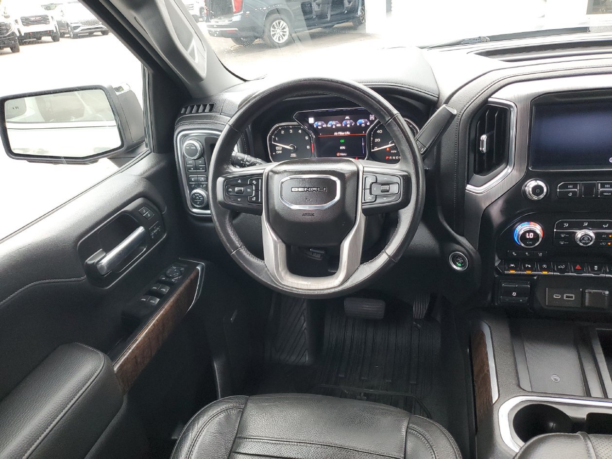 Used 2020 GMC Sierra 1500 Denali w/ Denali Ultimate Package AWD/4WD image 13