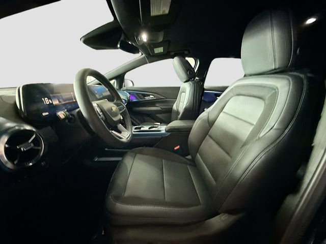 New 2026 Chevrolet Equinox EV LT image 22