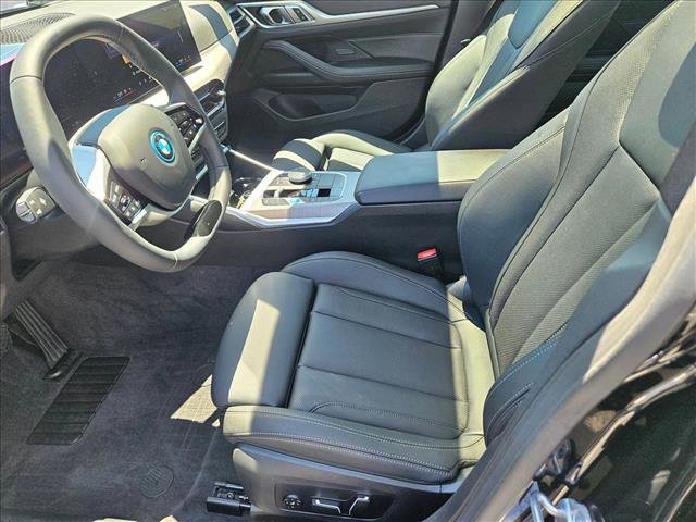 Used 2025 BMW i4 eDrive40 RWD image 17