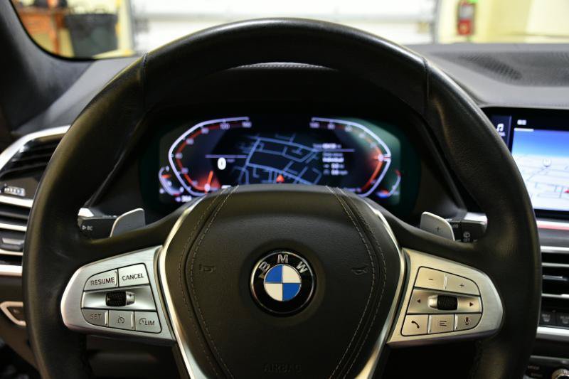 Used 2022 BMW X7 xDrive40i w/ Premium Package AWD/4WD image 37