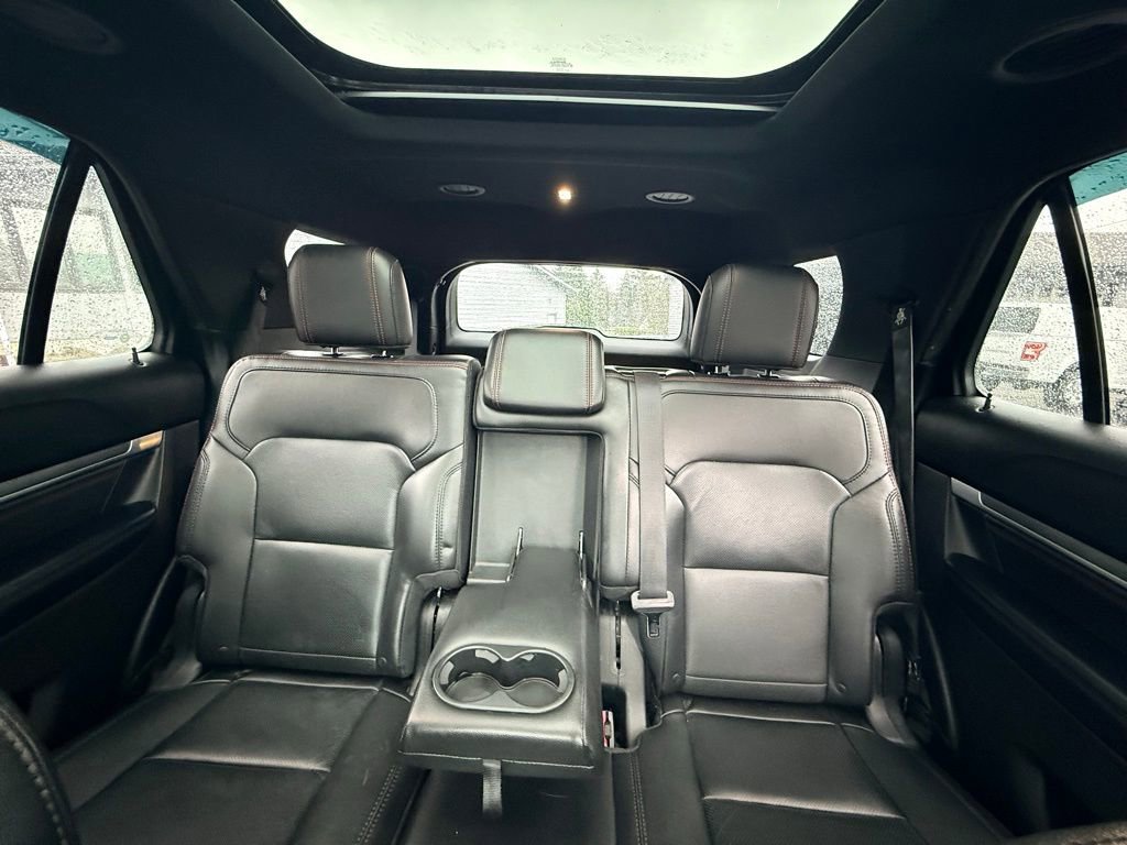 Used 2018 Ford Explorer Sport image 33