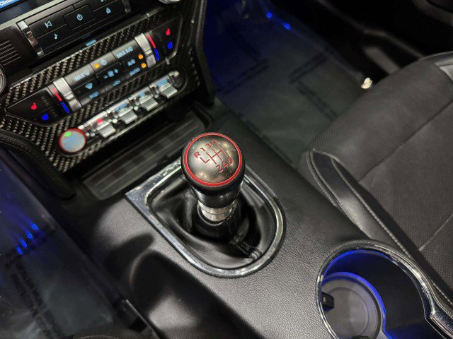 Used 2016 Ford Mustang Premium image 32