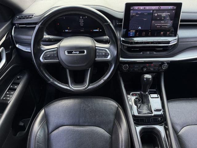 Used 2022 Jeep Compass High Altitude AWD/4WD image 11