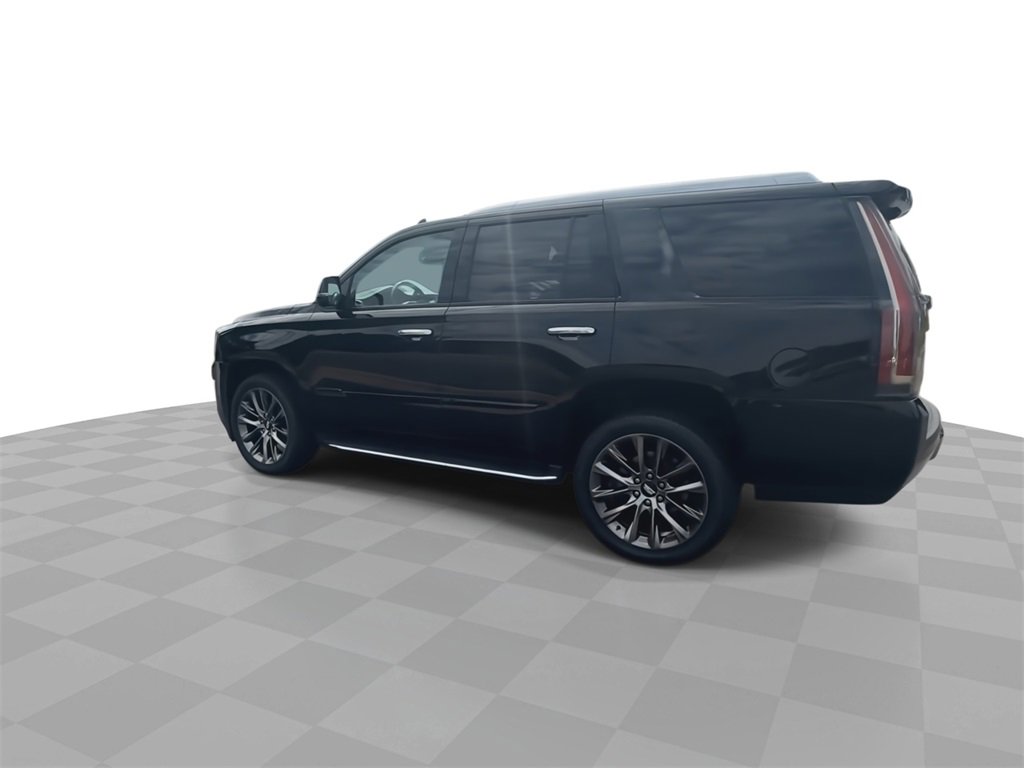Certified 2020 Cadillac Escalade Luxury w/ Escalade Sport Edition image 6