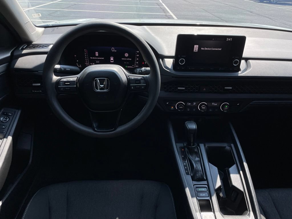 Certified 2025 Honda Accord SE image 11