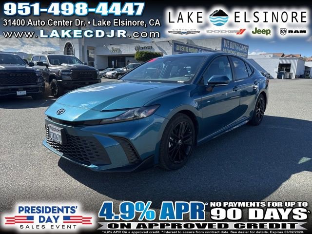 Used 2025 Toyota Camry SE w/ Convenience Package