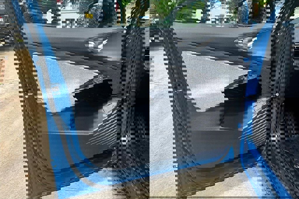 New 2026 Volkswagen ID.4 Pro image 27