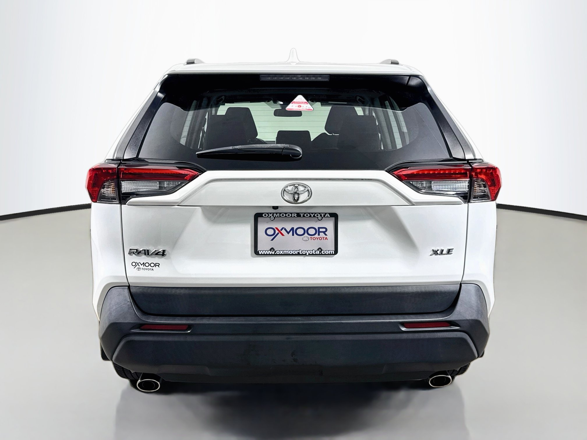 Certified 2024 Toyota RAV4 XLE w/ Convenience Package FWD image 6