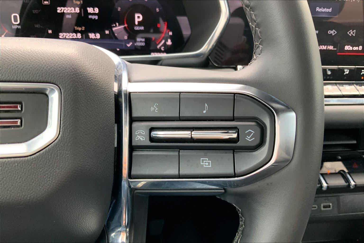 Used 2025 GMC Canyon Elevation w/ Convenience Package AWD/4WD image 25