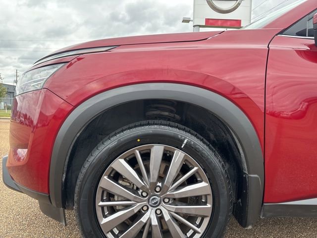 Used 2023 Nissan Pathfinder SL w/ SL Premium Package image 7