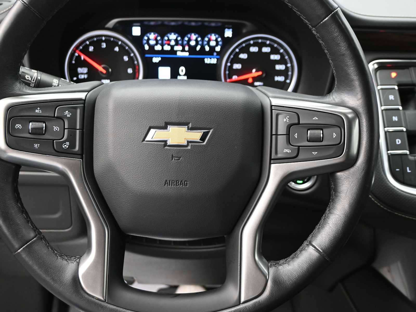 Used 2021 Chevrolet Tahoe Premier AWD/4WD image 14