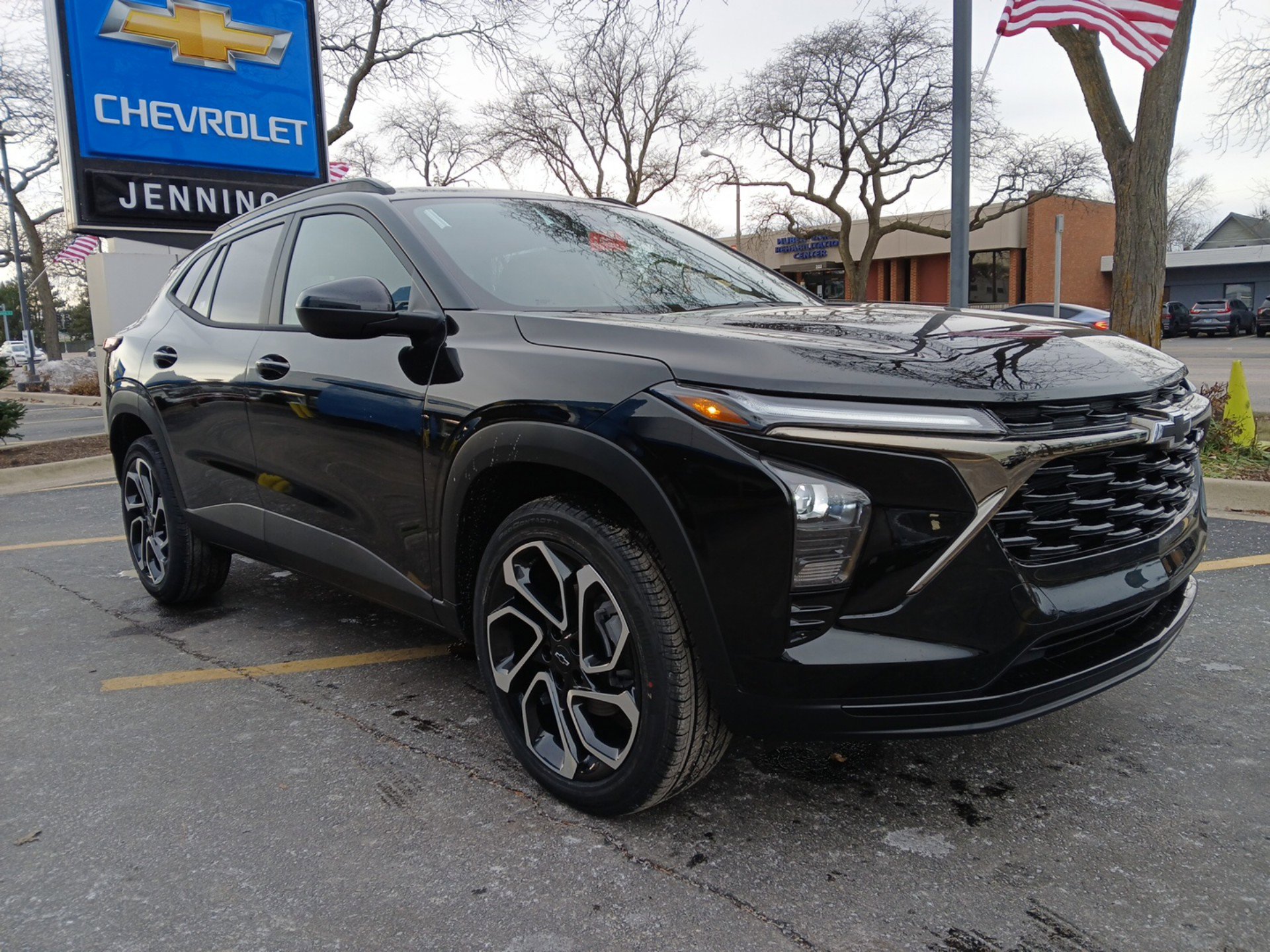 New 2026 Chevrolet Trax RS w/ Driver Confidence Package image 2