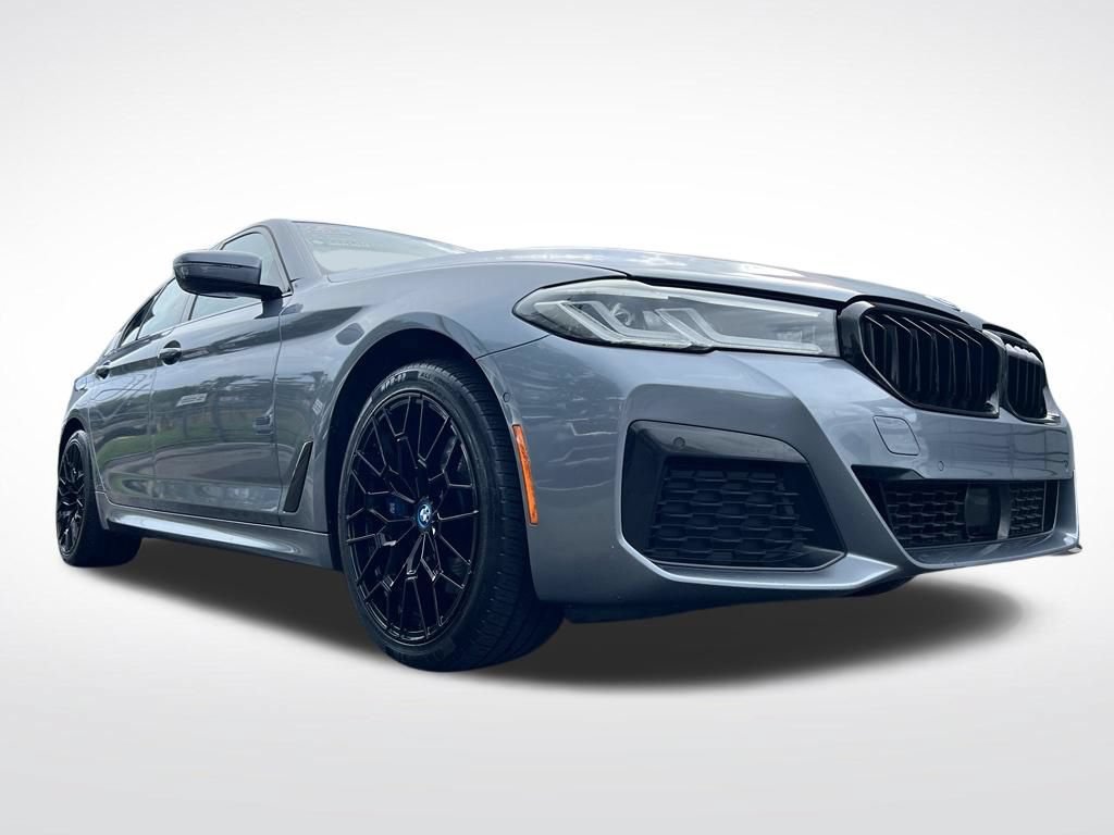 Used 2022 BMW 530e xDrive w/ Premium Package AWD/4WD image 82