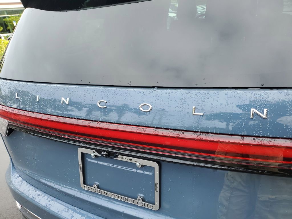 New 2026 Lincoln Aviator 2WD image 5