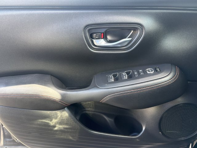 Used 2025 Honda HR-V Sport image 19