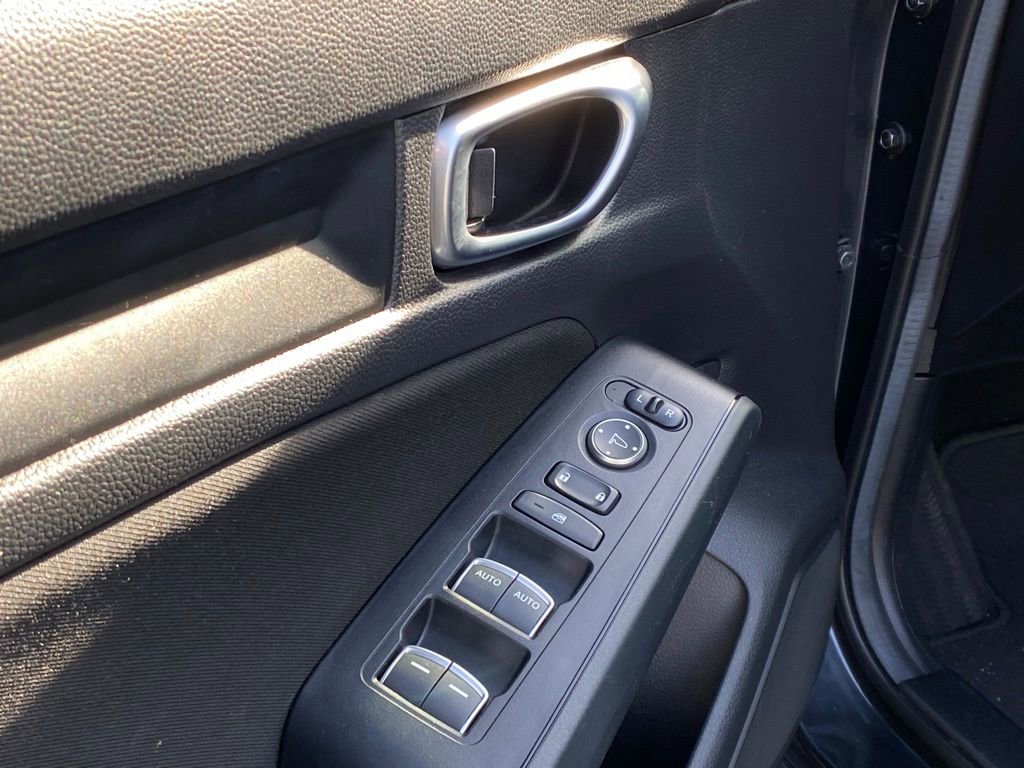 Used 2024 Honda Civic Sport image 10