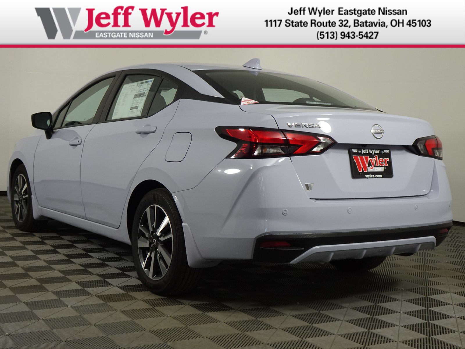 New 2025 Nissan Versa SV w/ Trunk Package FWD image 16