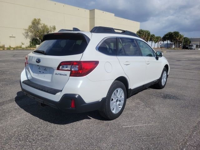 Used 2019 Subaru Outback 2.5i Premium AWD/4WD image 5