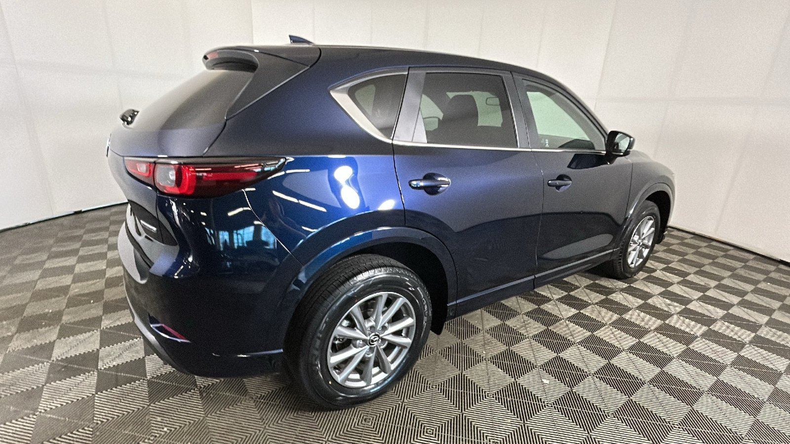 Used 2025 MAZDA CX-5 AWD 2.5 S w/ Select Package image 3
