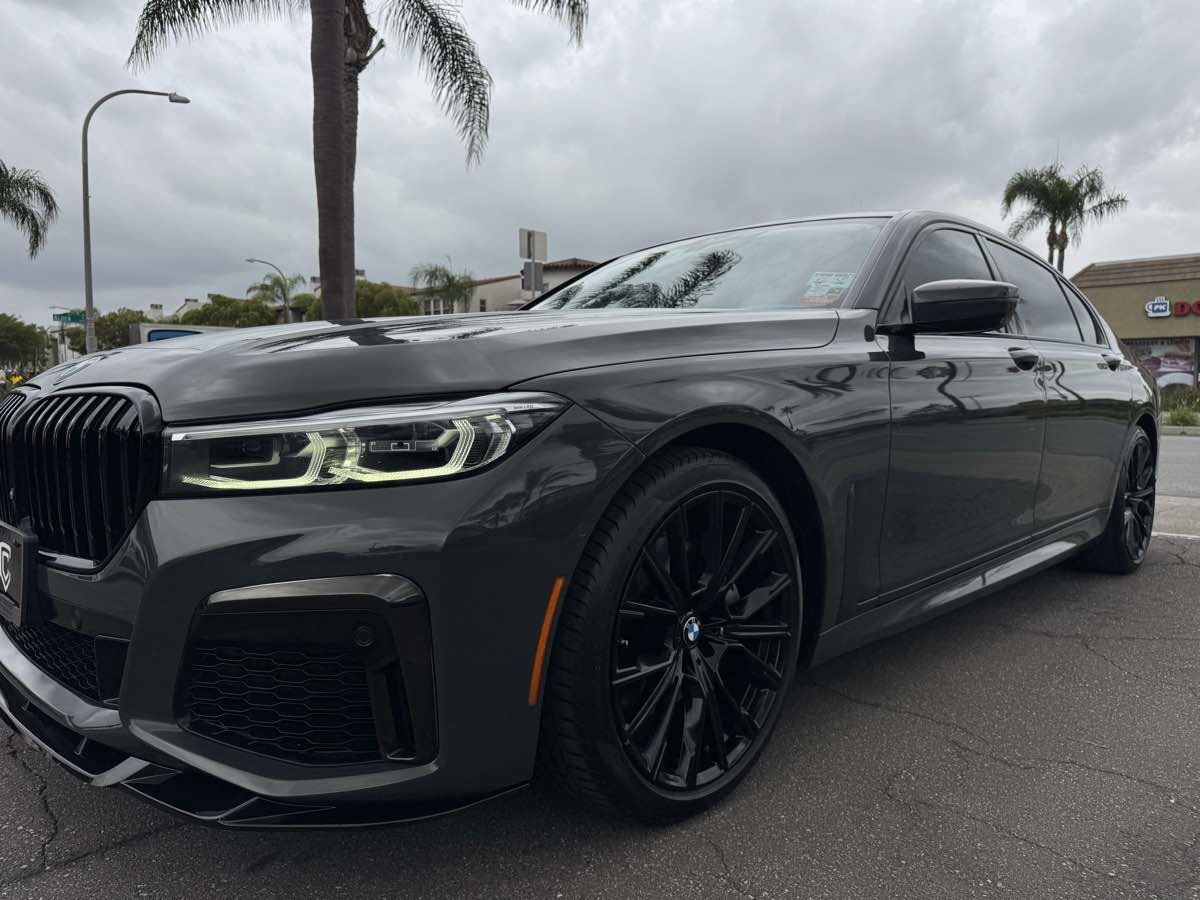 Used 2020 BMW 740i w/ M Sport Package image 13