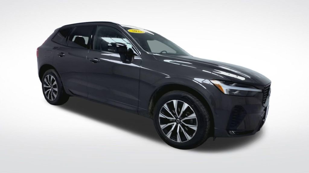Used 2023 Volvo XC60 B5 Plus w/ Climate Package image 18