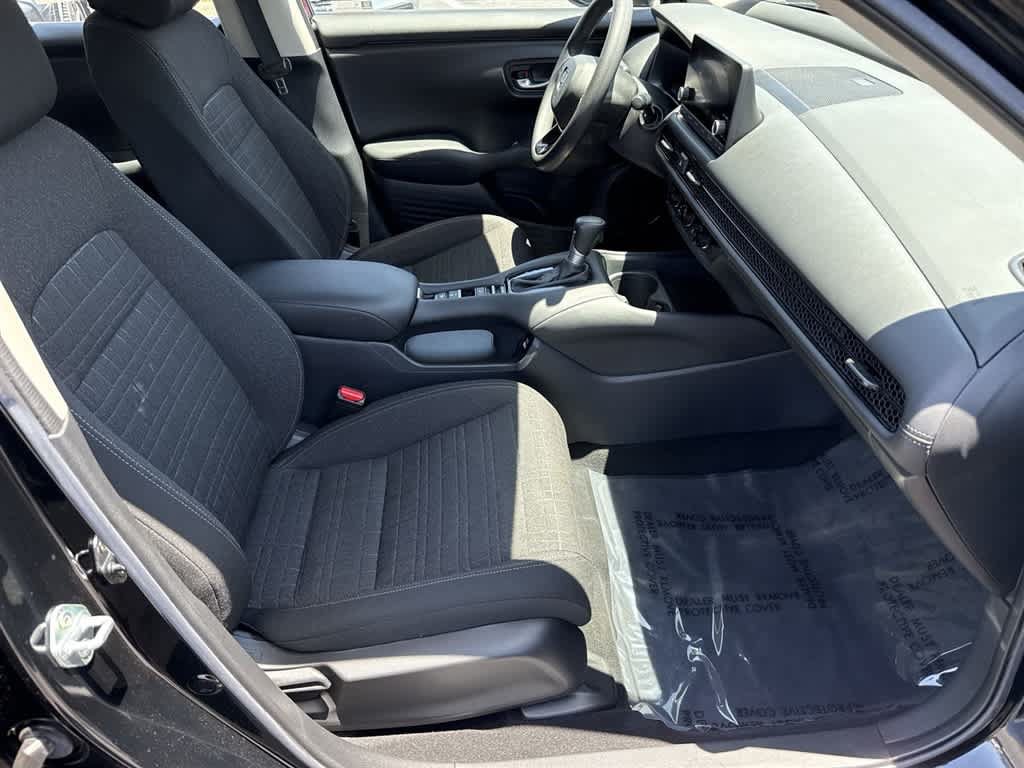 Certified 2023 Honda HR-V LX image 27