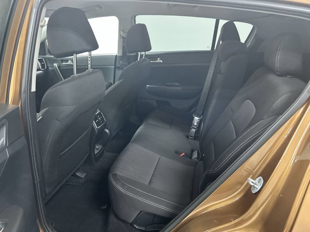 Used 2020 Kia Sportage LX AWD/4WD image 19