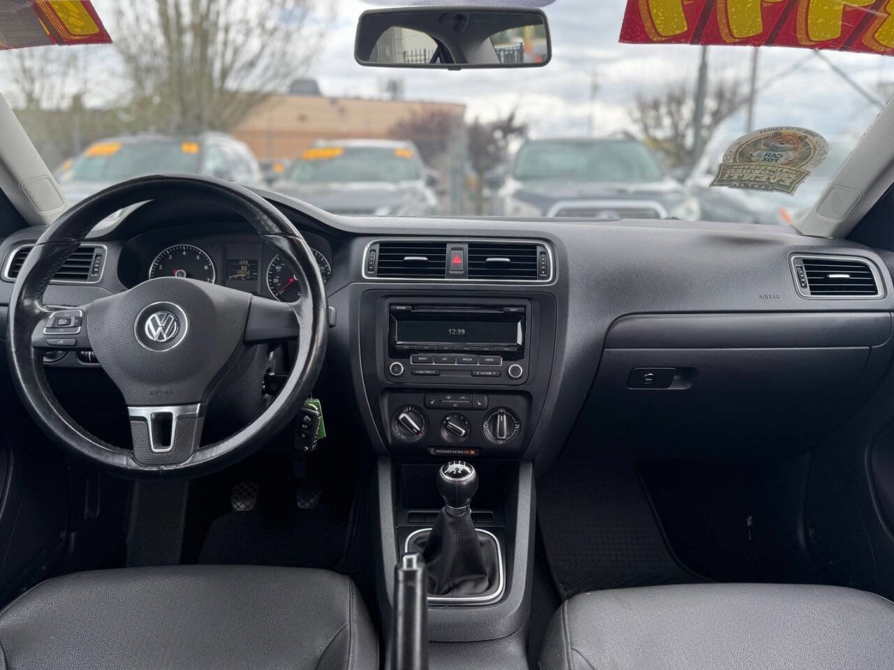 Used 2012 Volkswagen Jetta SE FWD image 4