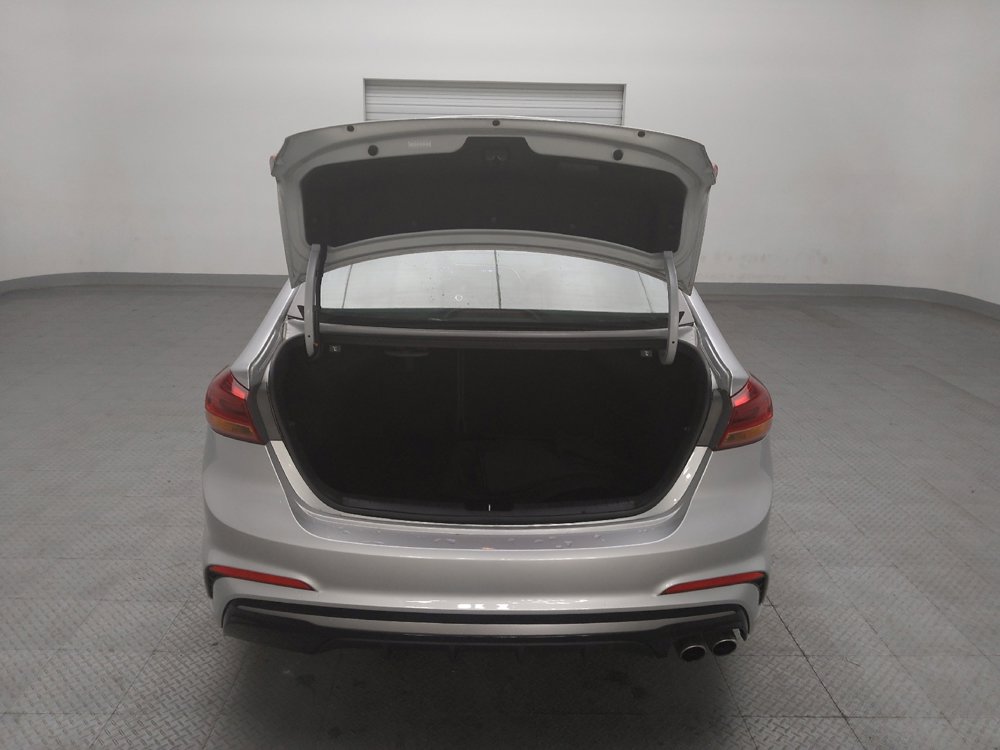 Used 2018 Hyundai Elantra Sport w/ Cargo Package FWD image 29