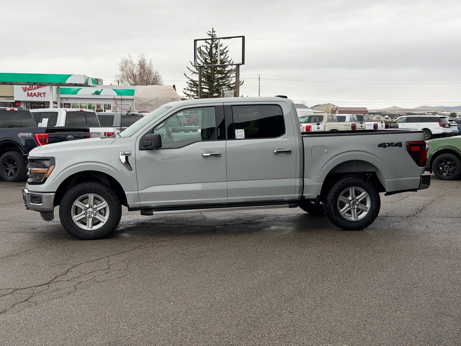 Used 2024 Ford F150 XLT w/ Tow/Haul Package image 12