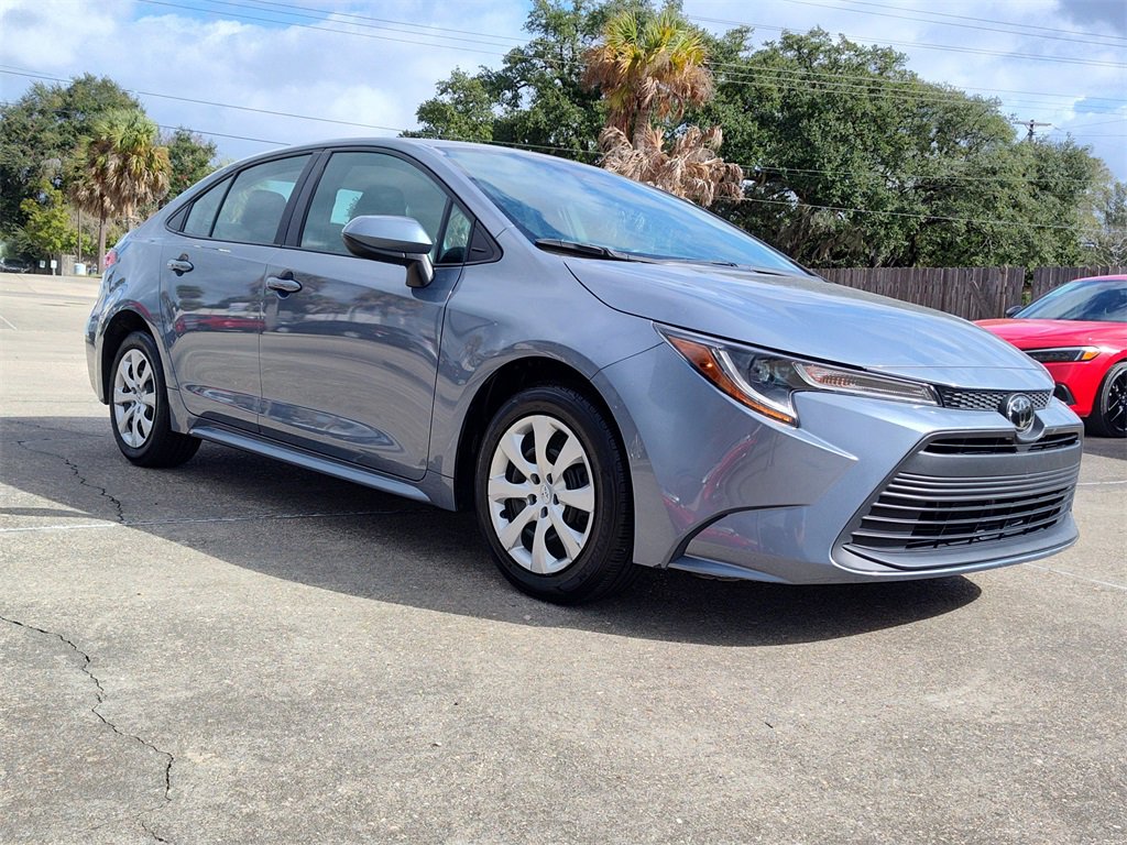 Used 2024 Toyota Corolla LE image 14