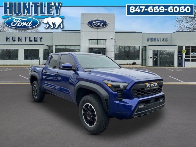 Used 2025 Toyota Tacoma TRD Off-Road w/ TRD Off Road Upgrade Package AWD/4WD image 4
