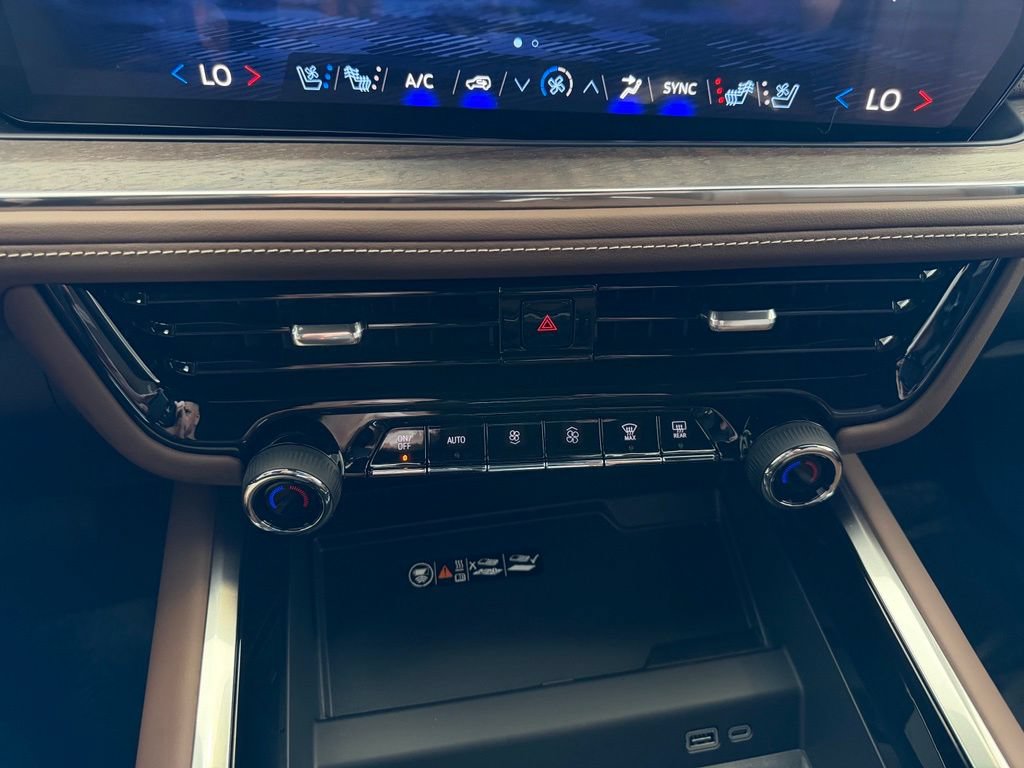 New 2026 Chevrolet Tahoe High Country AWD/4WD image 25