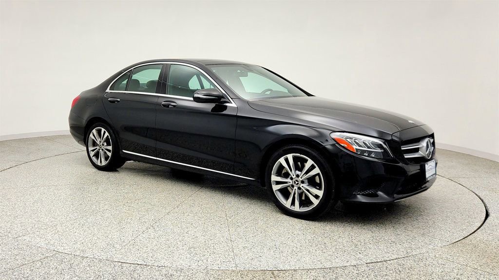 Used 2019 Mercedes-Benz C 300 4MATIC Sedan image 3