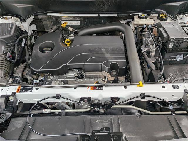 Used 2024 GMC Terrain SLT image 27