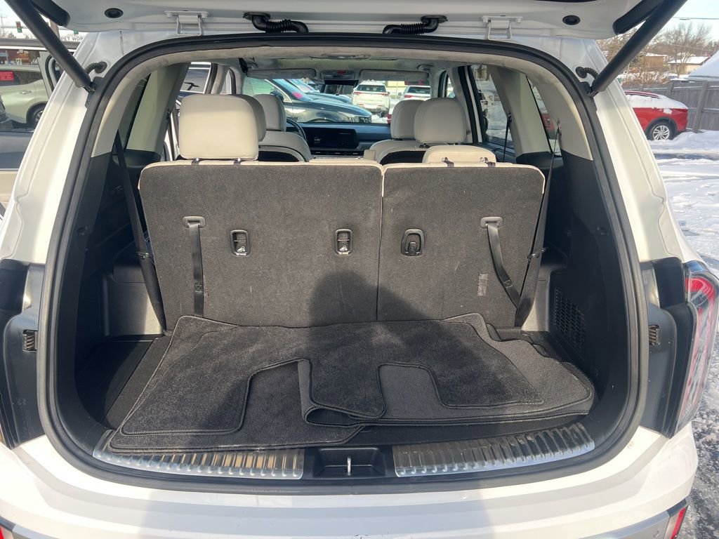 Used 2023 Kia Telluride SX Prestige image 12