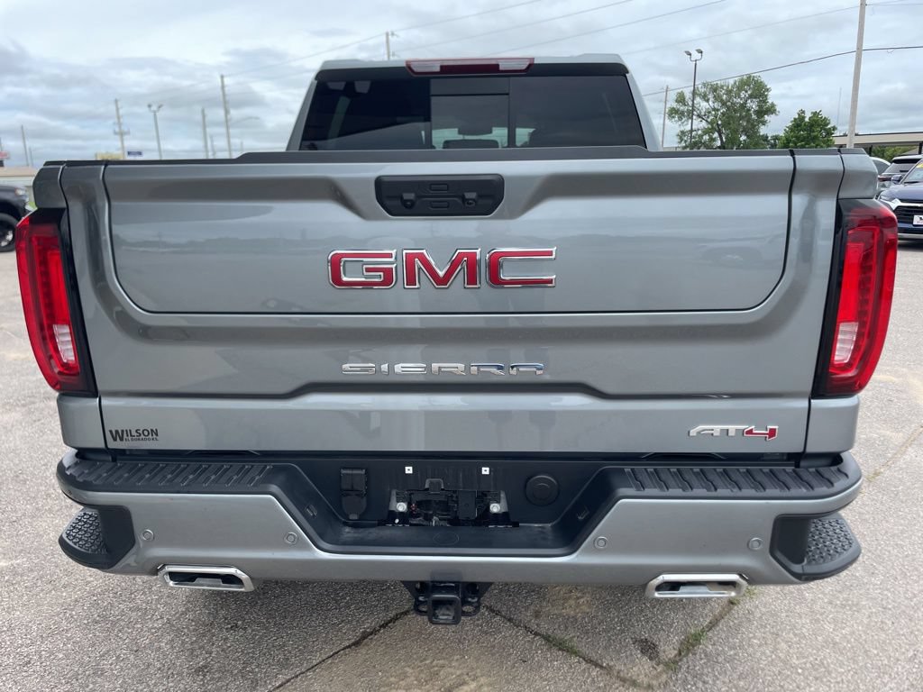 Used 2026 GMC Sierra 1500 AT4 w/ AT4 Premium Package AWD/4WD image 4