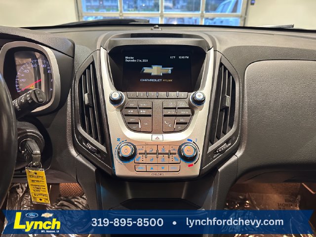 Used 2017 Chevrolet Equinox Premier w/ Enhanced Convenience Package FWD image 14