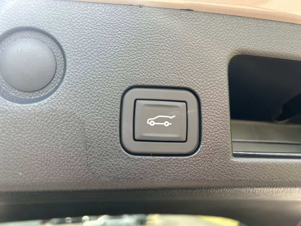 New 2026 GMC Terrain AT4 image 13