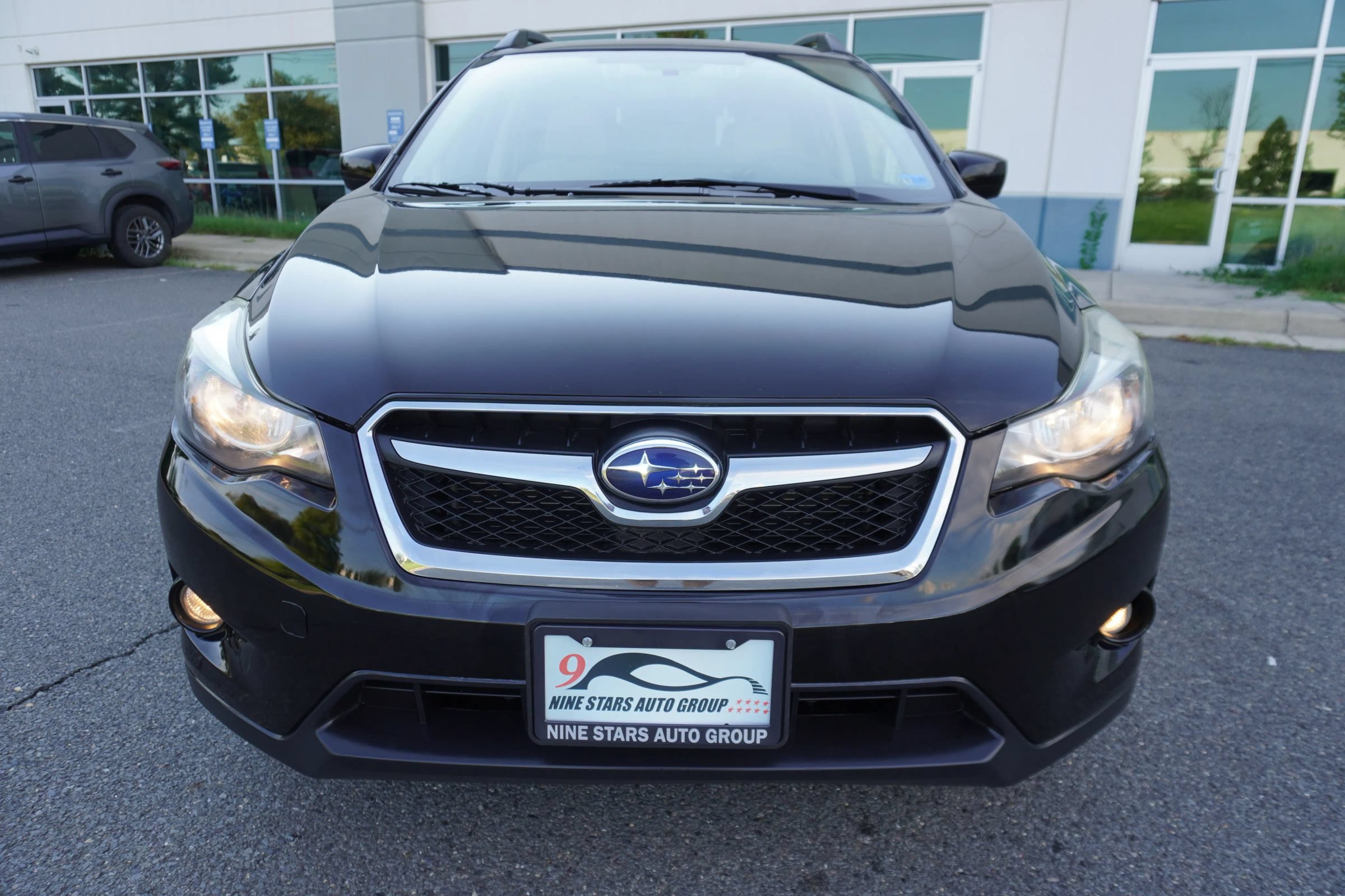 Used 2015 Subaru Crosstrek 2.0i Premium AWD/4WD image 2