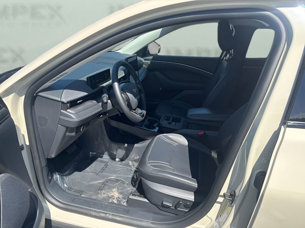 Used 2025 Ford Mustang Mach-E Premium AWD/4WD image 9