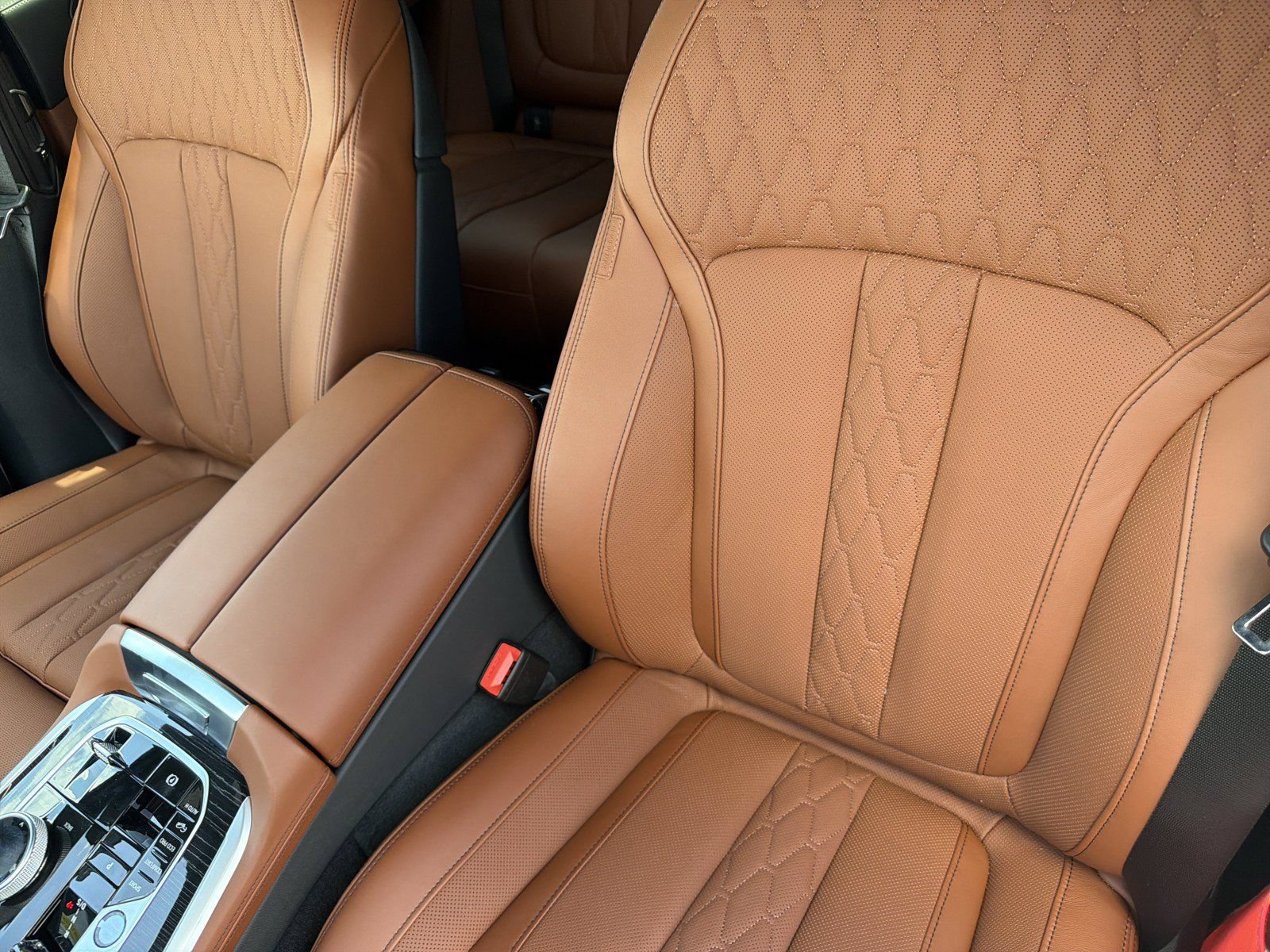 New 2026 BMW X5 M60i AWD/4WD image 25