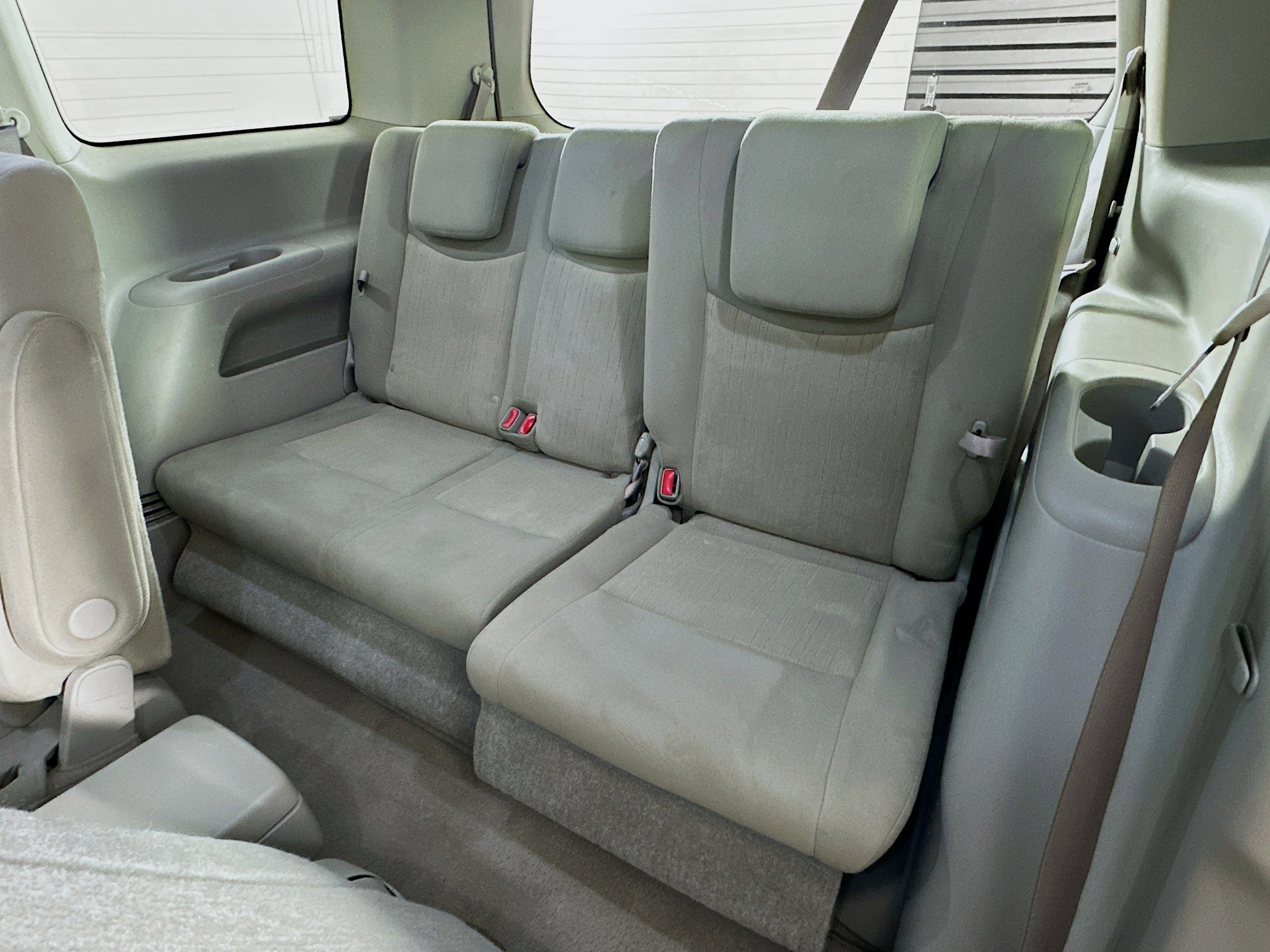 Used 2012 Nissan Quest S image 25