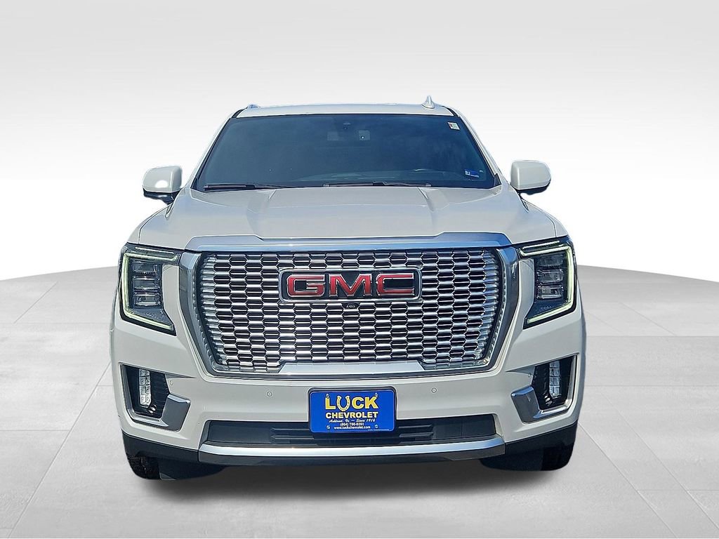 Used 2021 GMC Yukon Denali image 2