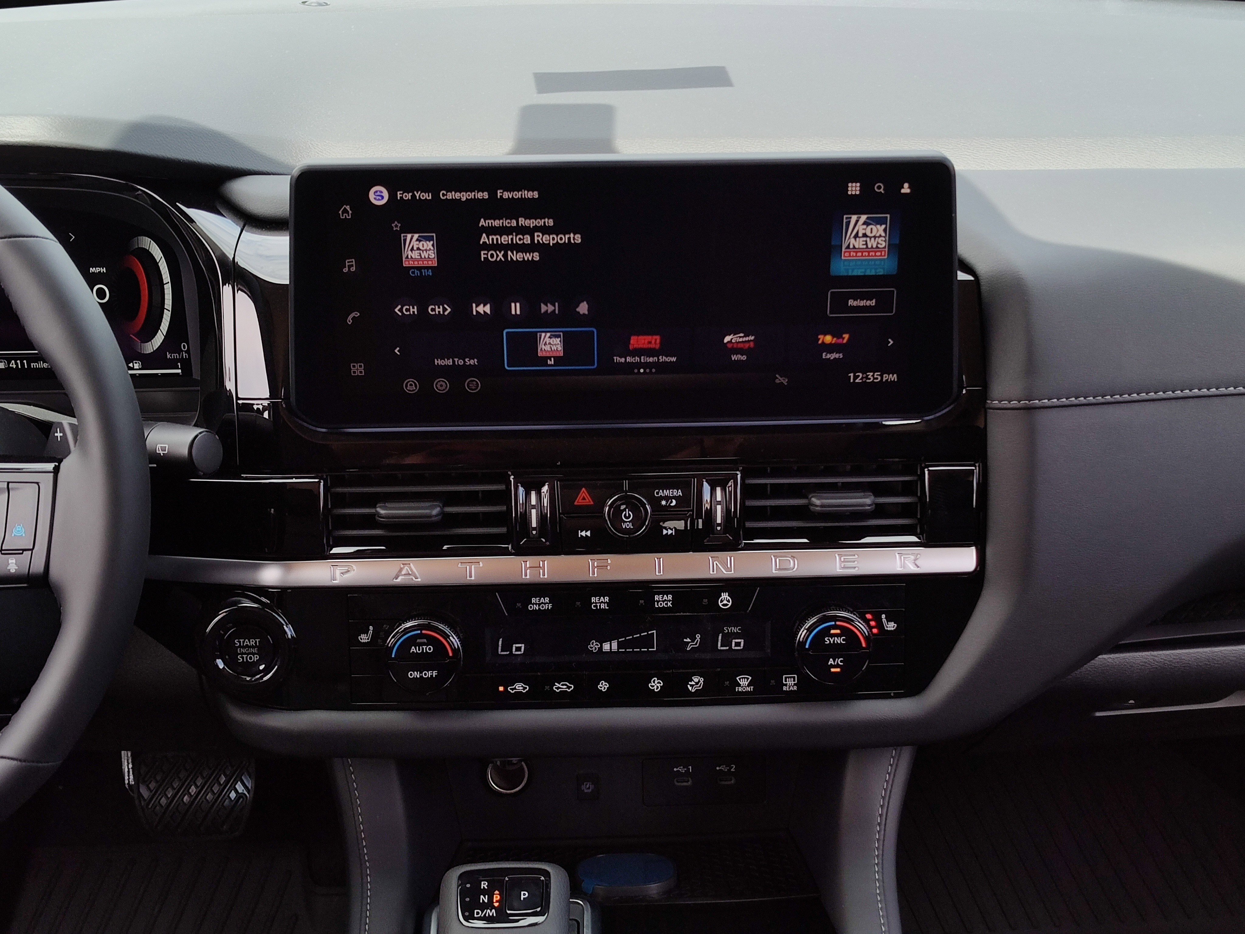 New 2026 Nissan Pathfinder SL FWD image 9