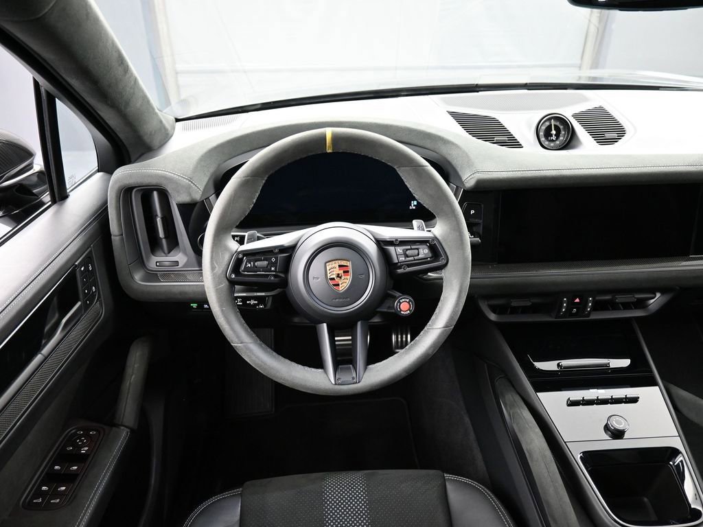 Certified 2024 Porsche Cayenne Turbo GT AWD/4WD image 18