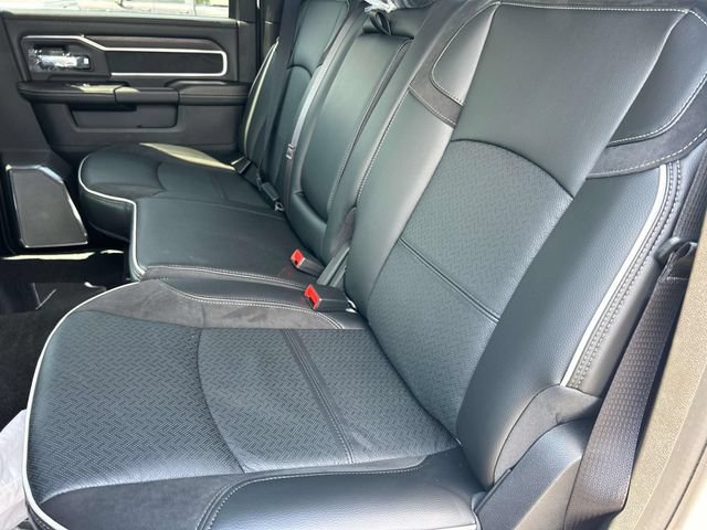 New 2026 RAM 2500 Laramie AWD/4WD image 8