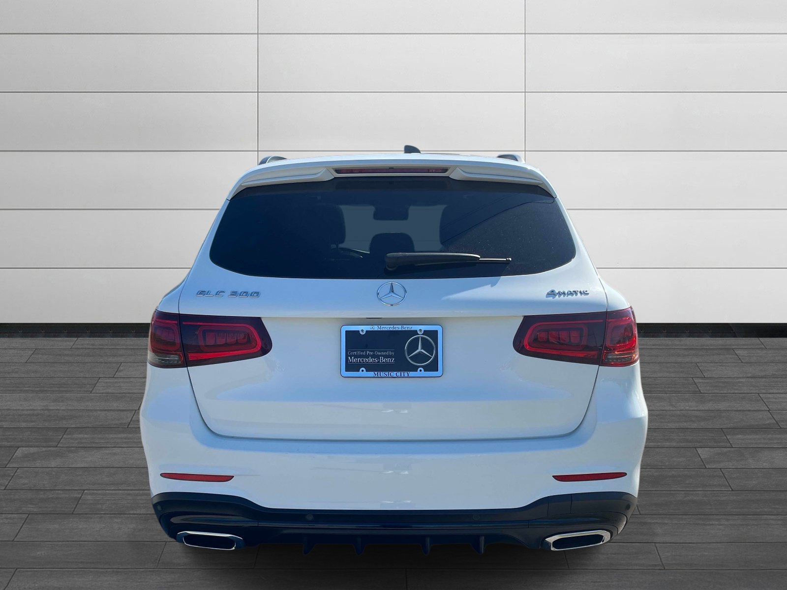 Certified 2022 Mercedes-Benz GLC 300 4MATIC image 4