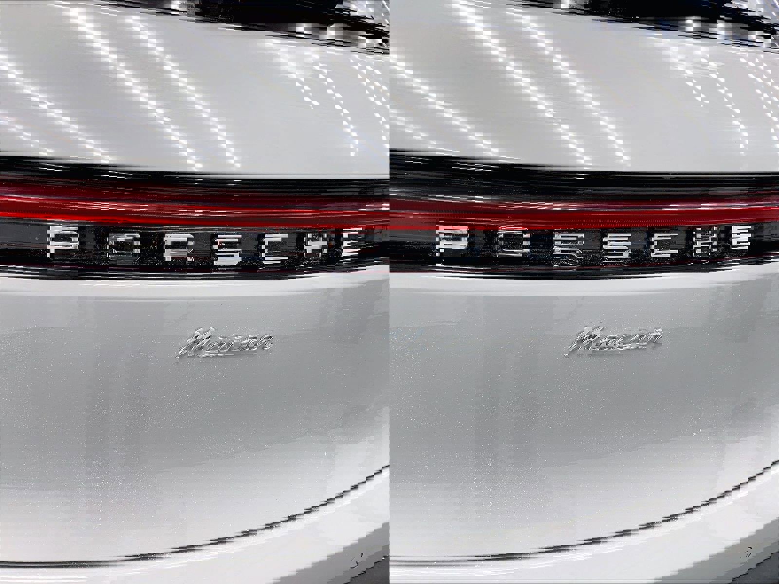 Certified 2025 Porsche Macan image 31